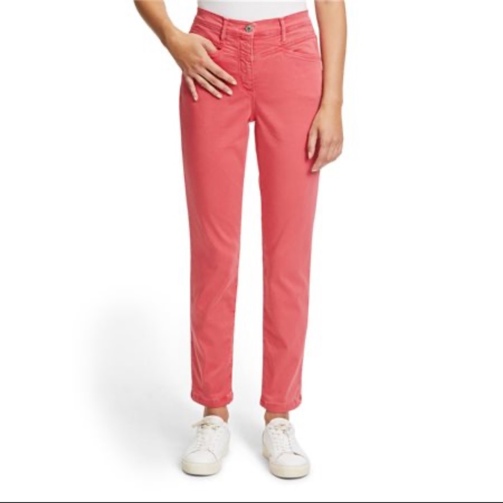 Style & Co Slim Leg Jeans